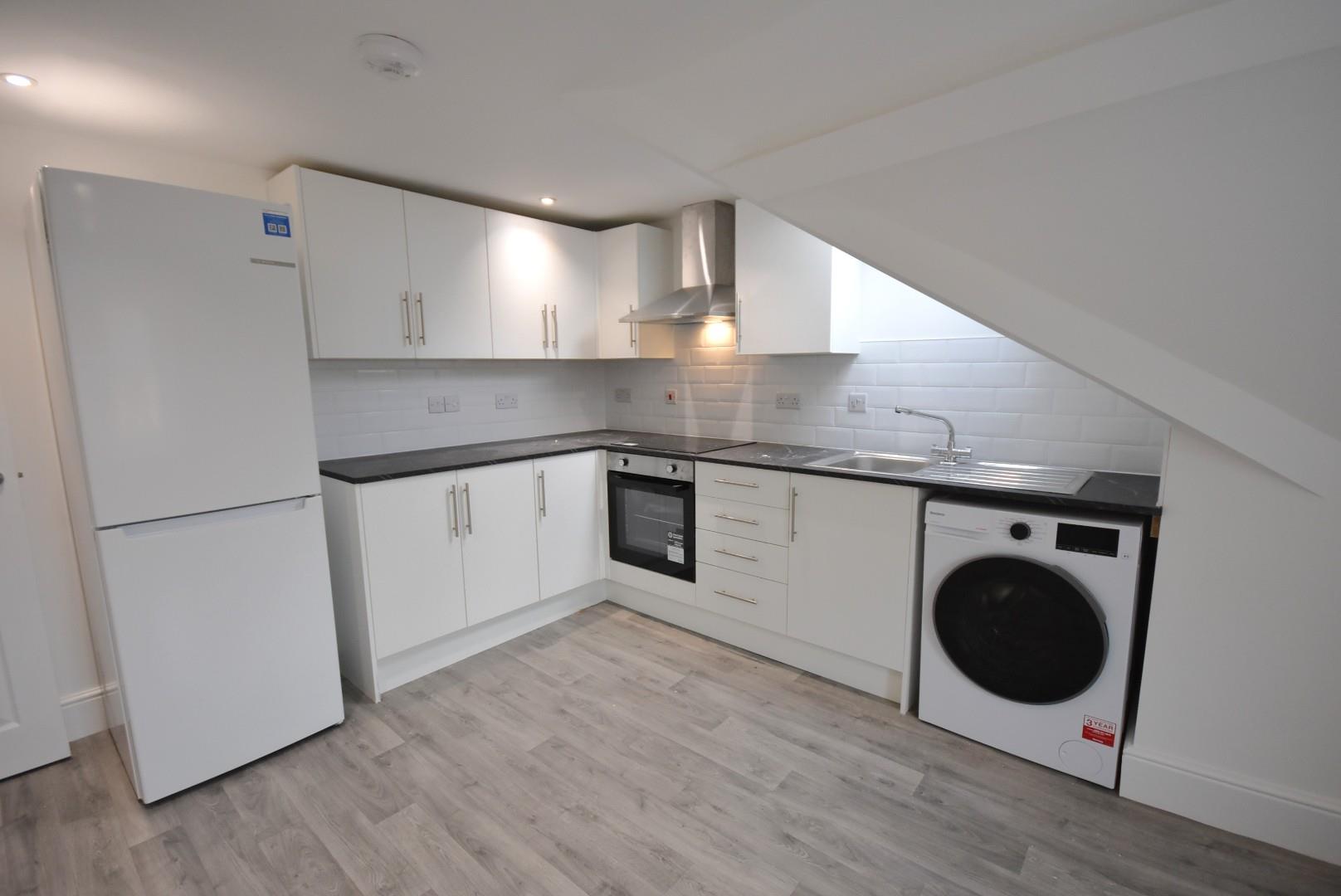 34b Windsor Terrace, Penarth, CF64 1AB